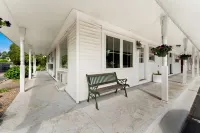 Americas Best Value Inn Stonington-Mystic Hotels in Pawcatuck