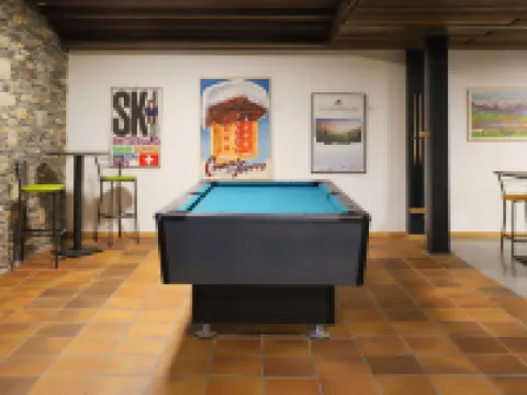 Jeanne d'Arc Apt. C-28 Hotels in Sierre