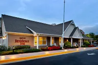 Residence Inn Greenbelt - parking
