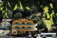 Hotel la Reserve Hotels in der Nähe von Luftseilbahn St. Niklaus - Jungen