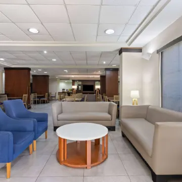 Wyndham Garden Monterrey Aeropuerto