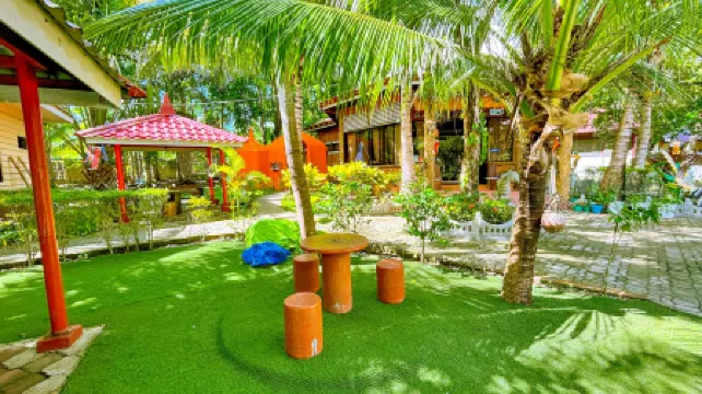 Cavesera Residencia Farm and Resort