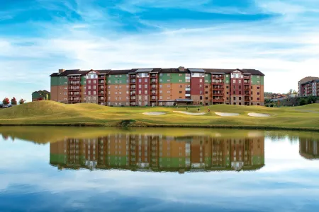 Club Wyndham Great Smokies Lodge Отели рядом с достопримечательностью «Уайлдернесс эт Смокис»