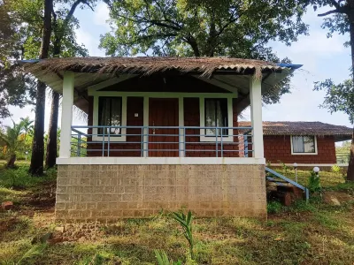 Cottage In Farm House Dandeli Hotels near Sathodi Falls