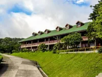 Hotel Heliconia - Monteverde فنادق في مونتيفيردي