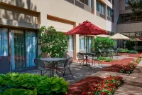 Detroit Marriott Livonia فنادق في Livonia