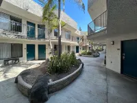 Studio 6 Suites Gardena, CA