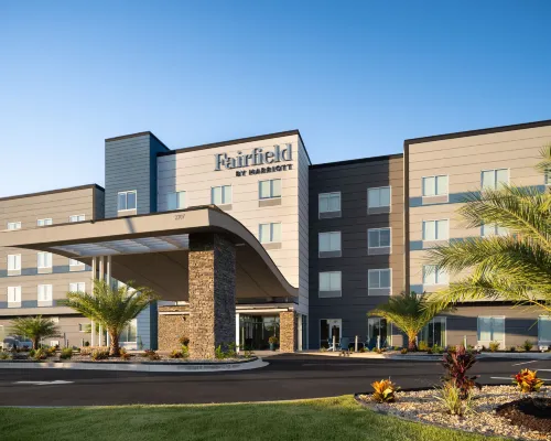 Fairfield Inn & Suites Waycross Hotels in Ware County