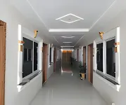 Family Inns Hotel - خدمة نقل من وإلى المطار