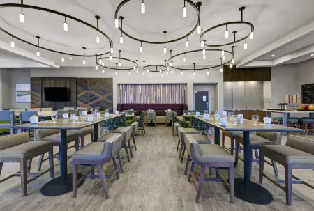 Hilton Garden Inn Manassas Отели рядом с достопримечательностью «Henry House Hill»