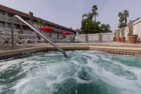 Ramada by Wyndham Costa Mesa/Newport Beach Hotels in Costa Mesa