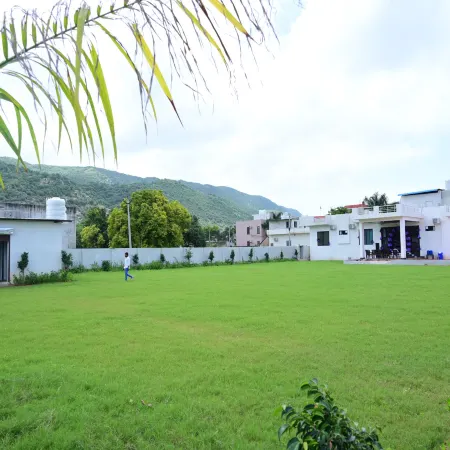 The Muskmelon Resort and Hotel