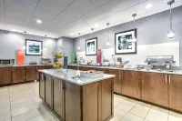 Hampton Inn & Suites Macon I-475 - breakfast