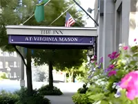 The Inn at Virginia Mason - Parkering