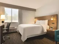 Radisson Hotel Grand Rapids Riverfront Hotels in Grand Rapids