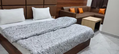 고룸고 프렘 매너 루르키 소날리 공원 주변 호텔