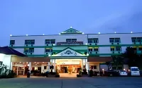 Sakol Grand Palace