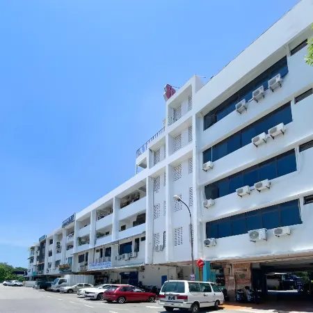 B-Hotel