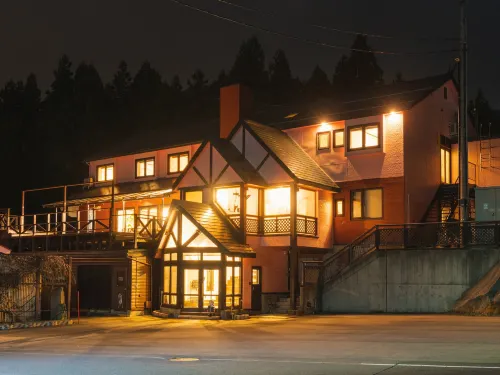 Alpine Lodge