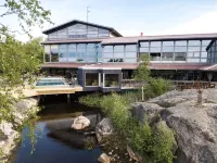Arken Hotel & Art Garden Spa Hotels near Brännö trädet