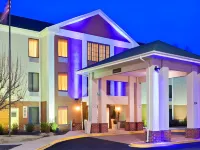 Holiday Inn Express & Suites Carneys Point - Pennsville