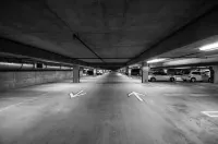 Hotel Faubourg Montreal Centre-Ville Downtown - parking