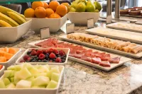 AC Hotel Boston Cleveland Circle - breakfast