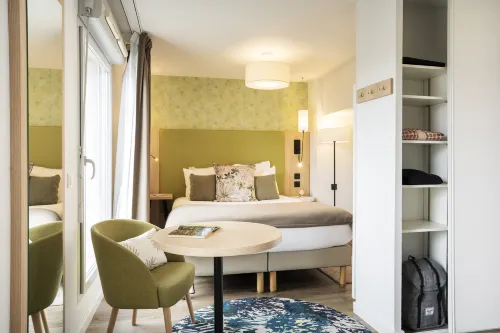 Séjours & Affaires Paris-Malakoff - 3-Star