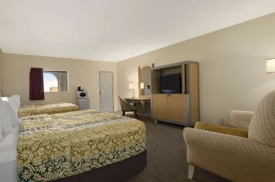 Travelodge by Wyndham Clovis