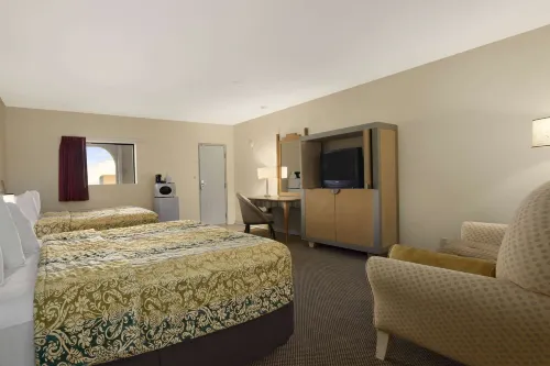 Travelodge by Wyndham Clovis Hotel di Clovis