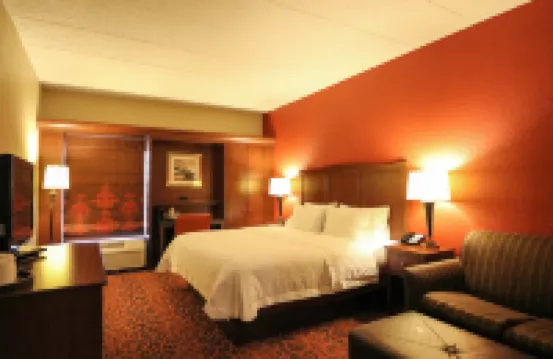 Hampton Inn Columbus-South