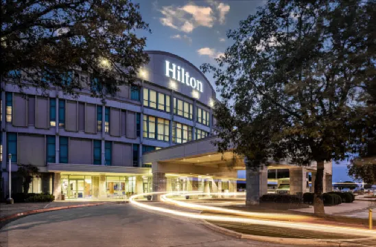 Hilton Austin Airport