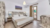 Erato Hotel Hotels in Vathianos Kampos