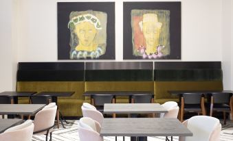The Kelly Birmingham, Tapestry Collection by Hilton
