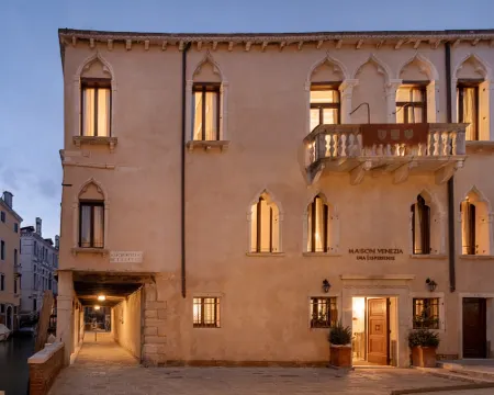 ウナ ホテル ヴェネチア ヴェネツィアのホテル