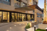 Mercure Riyadh Al Anoud Hotels near مركز البطحاء التجاري
