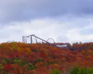 Awesome Lake Views from the Screened-in Deck! Right Next to Silver Dollar City!