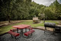 Log Cabin at Sardis Lake