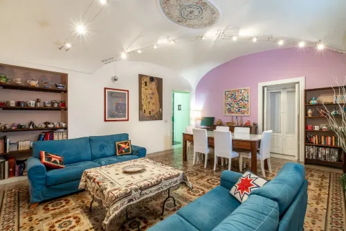 La Casa di Ambra - Sicily -Catania CIN:IT087015C25MOLQSR8 CIR: 19087015C207987