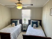 "No Worries" less than 10 minutes from Lake Texoma and Choctaw Casino