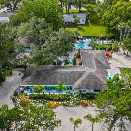 Tranquil Tide Villa -Riverview w/Pool on Riverwalk, Near Ami Beach, Pet Friendly