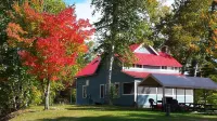 Fabulous All-Season Lakehouse, 600' Lakefront, Lake Eden Vermont Hotels in Eden