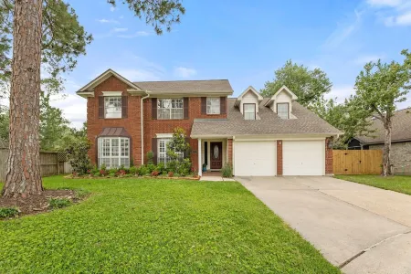 Amazing Bay Escape w/ Pool - Sleeps 10, Near NASA Отели рядом с достопримечательностью «Космический центр в Хьюстоне»