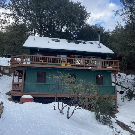Idy Hideaway: Picturesque Mountain Cabin in Perfect Location