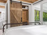 Newly Renovated Cozy Cottage in Highlands ハイランズのホテル