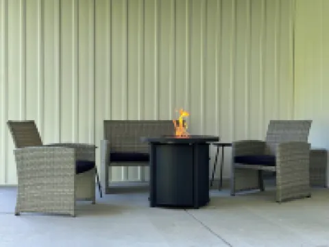 New Charming 2-bedroom house in enjoyable New Haven, 6 Miles from Bardstown!