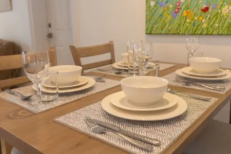 Beautiful Remodeled Pool Home in the Heart of Downtown Delray Beach! Отели в г. Делрей-Бич