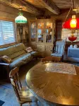 "Jack London's Cabin", Genuine Alaskan Log Cabin built by owners! Self check in.