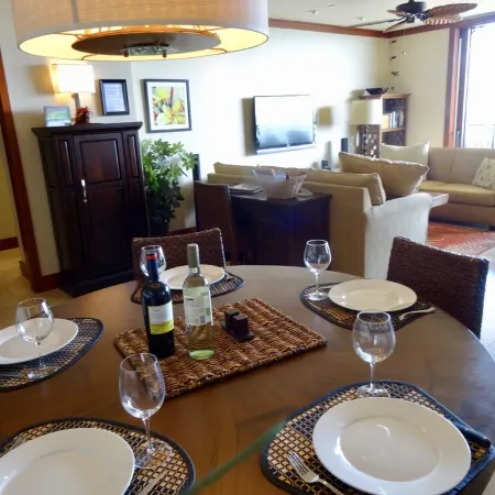 Discounts Available! Book Now! Penthouse with Beach, Ocean, Pool Views!