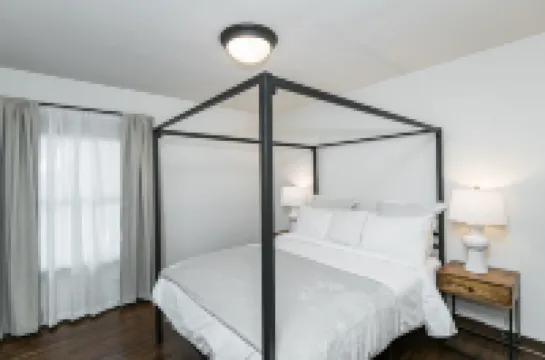 Mynte House l Modern 4BR Near Mayo, Fast WiFi, Parking, Office, Bidet